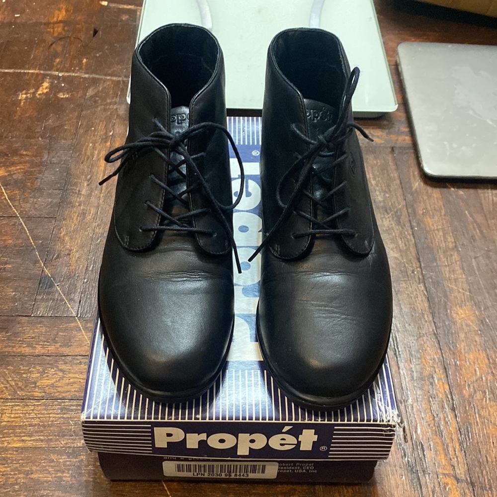 Proper Leather Town Walker Boot